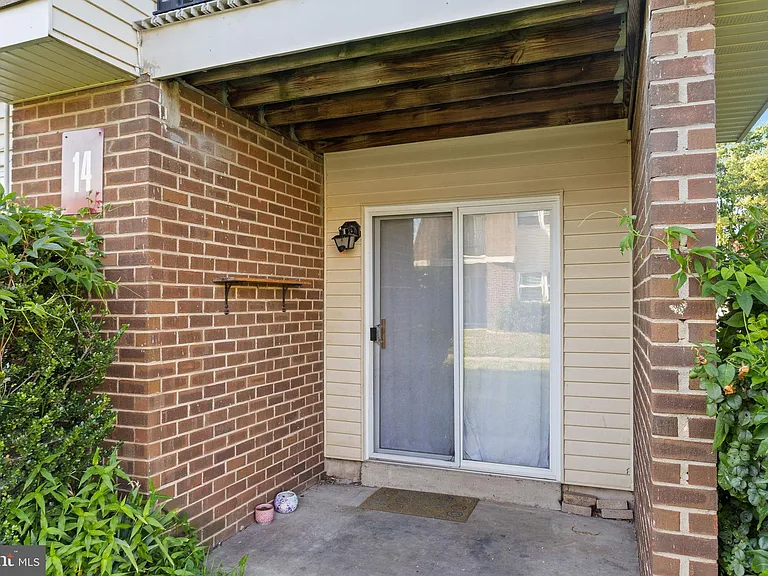 14 Florence Tollgate Pl #4 — Photo 12