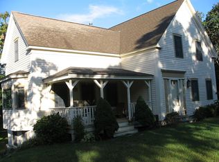 19 Old Tavern Ln, Harwich Port, MA 02646