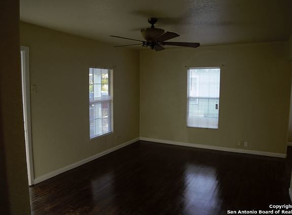 5th image of 2603 Waverly Ave