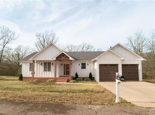 306 Timber Wolf Dr, Poplar Bluff, MO 63901