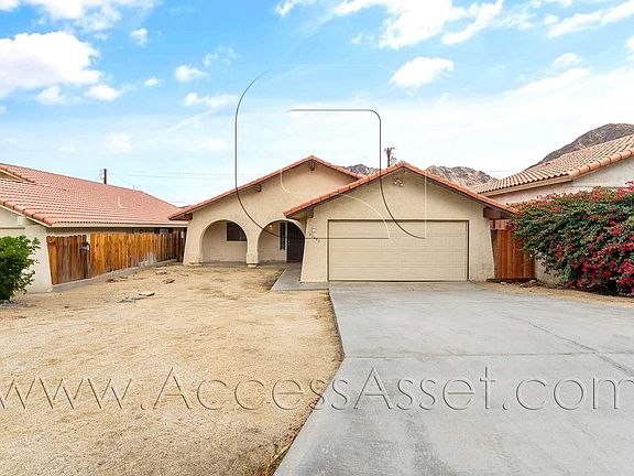 2nd image of 53680 Avenida Vallejo