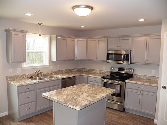 2nd image of 10648 Fremont Dr #463GL