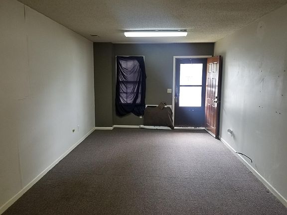 Living room seen from kitchen
