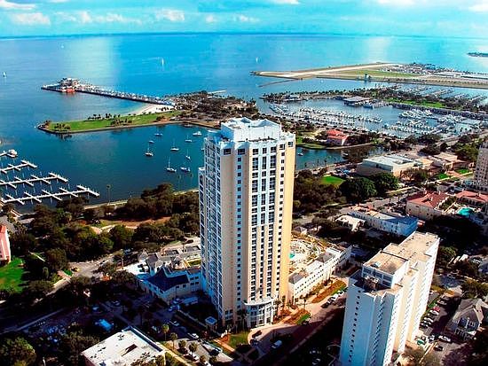 400 Beach Drive Condominiums