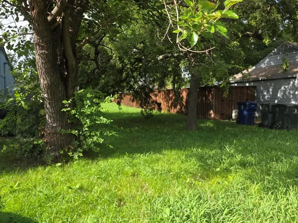 514 W Avenue F, Garland, TX 75040