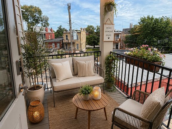 2nd image of 4143-45 Manchester Ave #G