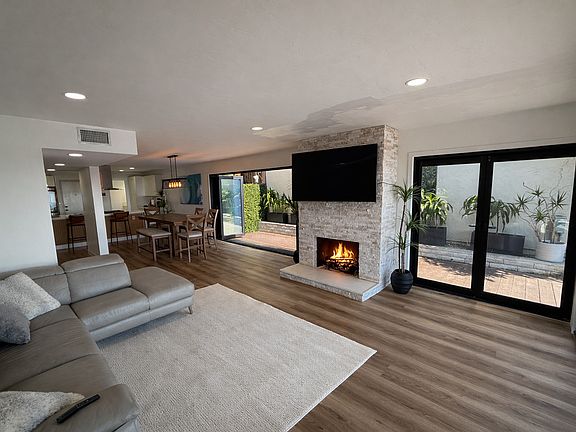 5th image of 2465 Geranium St