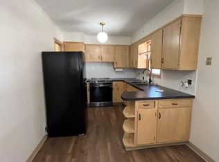 6221 Hartley St, Lincoln, NE 68507