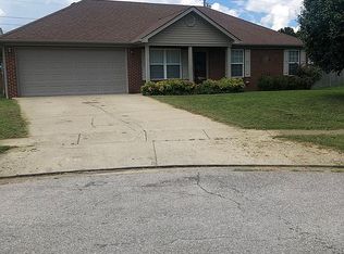 113 Molly Cir, Nicholasville, KY 40356