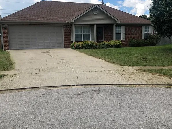 113 Molly Cir, Nicholasville, KY 40356