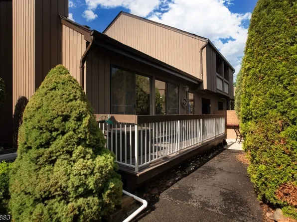 3722 Bloomingdale Dr, Hillsborough Twp., NJ 08844