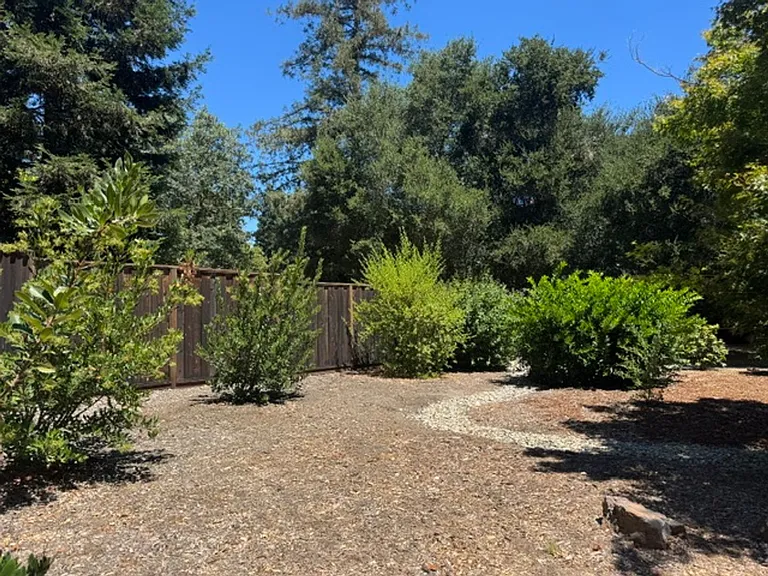 3345 Rowland Dr — Photo 26
