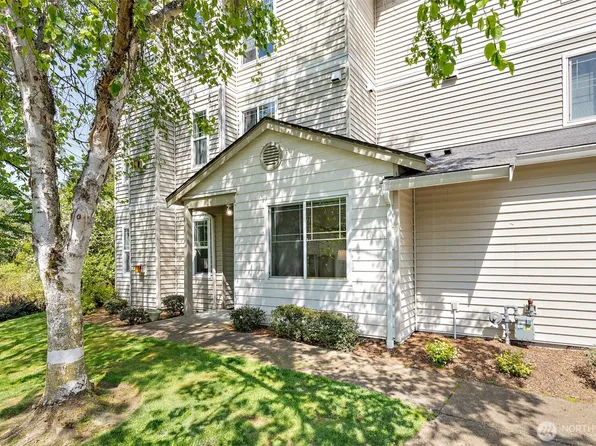 2009 196th Street SE #C101, Bothell, WA 98012
