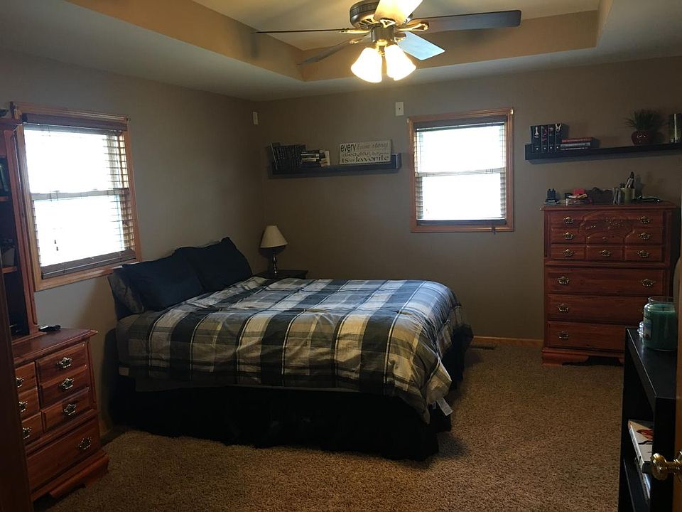 1st image of 824 Quail Dr