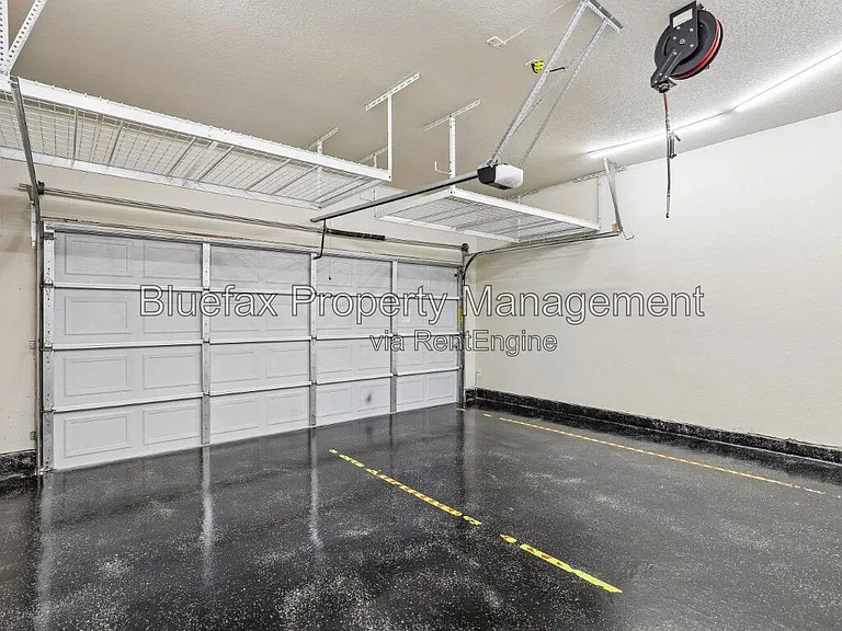 1807 Golden Maple — Photo 39