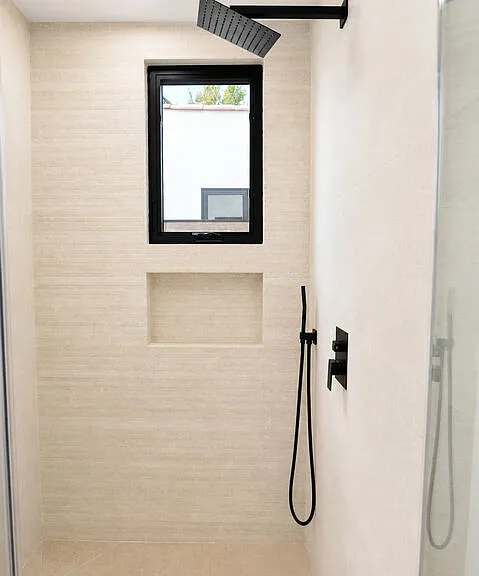 912 N Harper Ave #2 — Photo 6