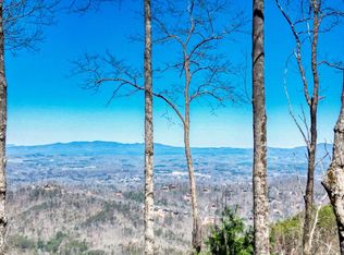 1447 Grandeur Dr, Blue Ridge, GA 30513