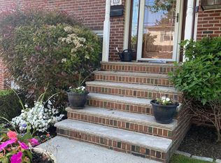 11 Lyman Ave, Staten Island, NY 10305