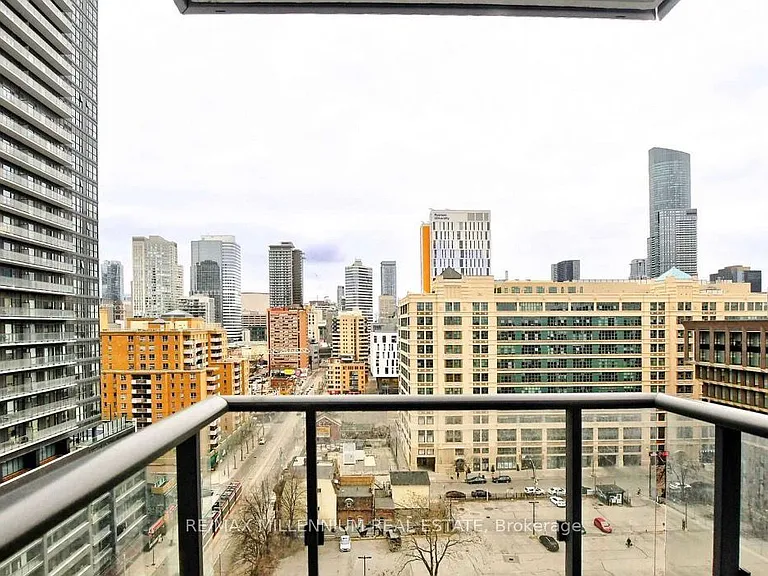 251 Jarvis St #1427 — Photo 3