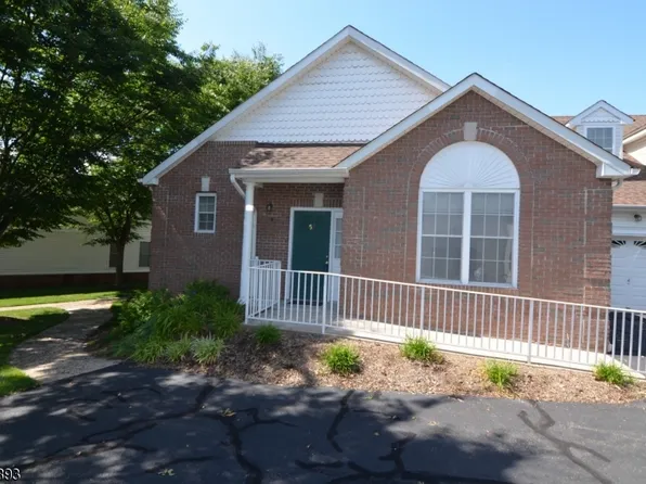 53 Samson Drive, Raritan Twp., NJ 08822