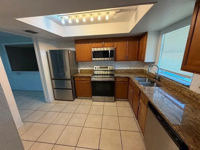 2434 Rio Pinar Lakes Blvd — Photo 4