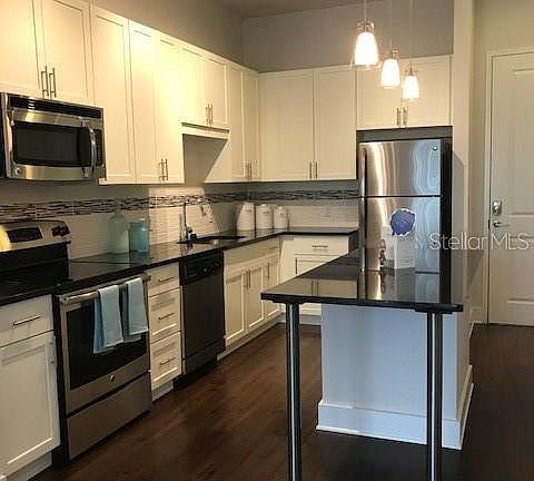 2nd image of 480-1 N Orange Ave