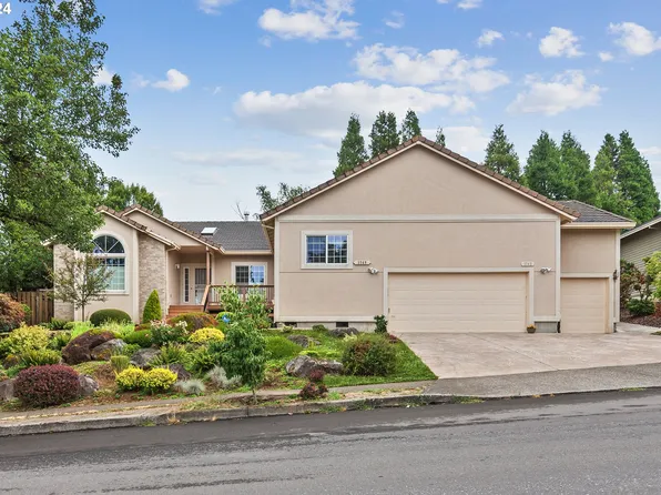 3748 SW Brittany Dr, Gresham, OR 97080