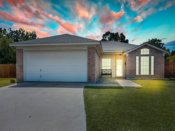 2nd image of 11912 Morven Ct
