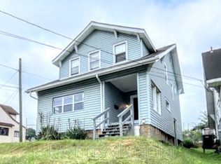 501 Riverview Dr, New Kensington, PA