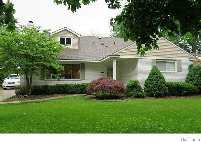 1st image of 740 Anita Ave