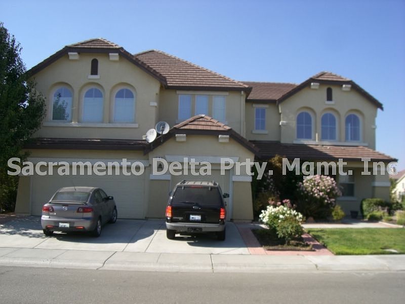1st image of 100 Menard Cir