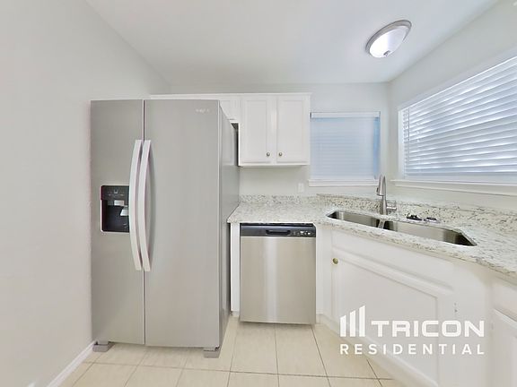 4th image of 12219 White River Dr