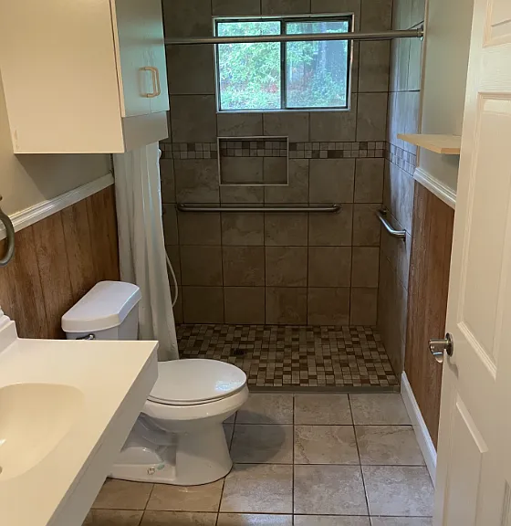 141 Cartwright St — Photo 3