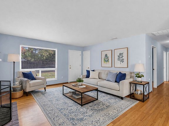 3rd image of 1714 Pole Line Rd