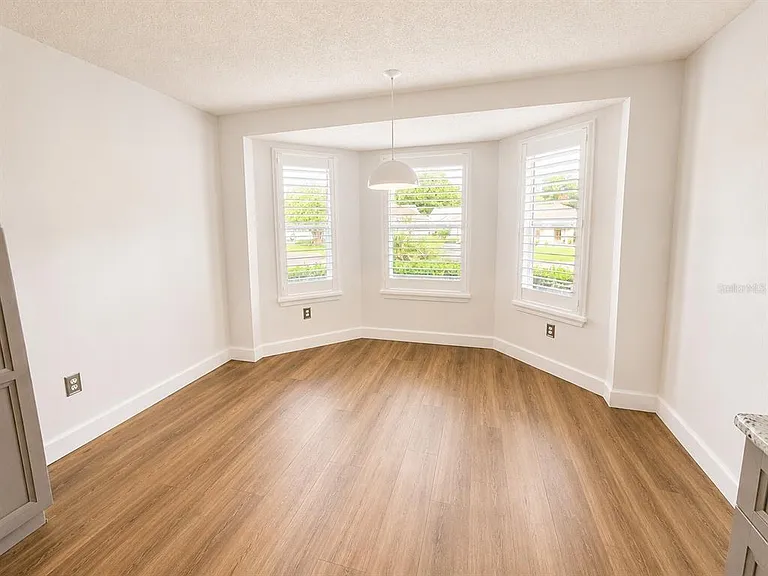 1211 Cabella Cir — Photo 18