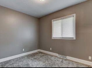 2731 Cardigan Dr, Springfield, IL 62702