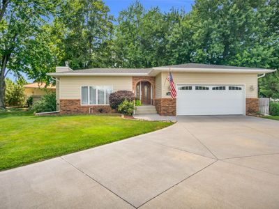 3610 20th Ave, Kearney, NE, 68845