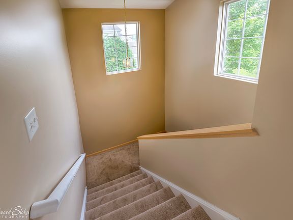 2nd image of 231 Silverstone Dr #231