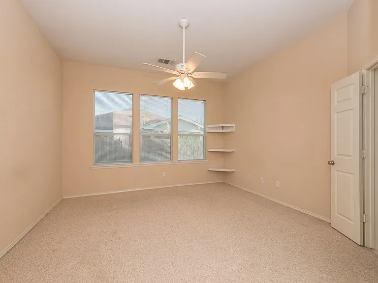 4184 Capstone Dr — Photo 27
