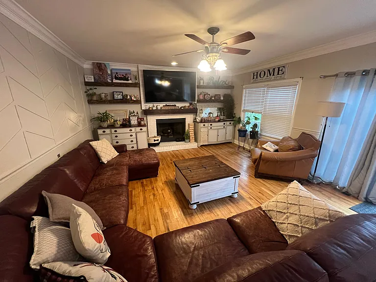 6308 Bradford Ct — Photo 7