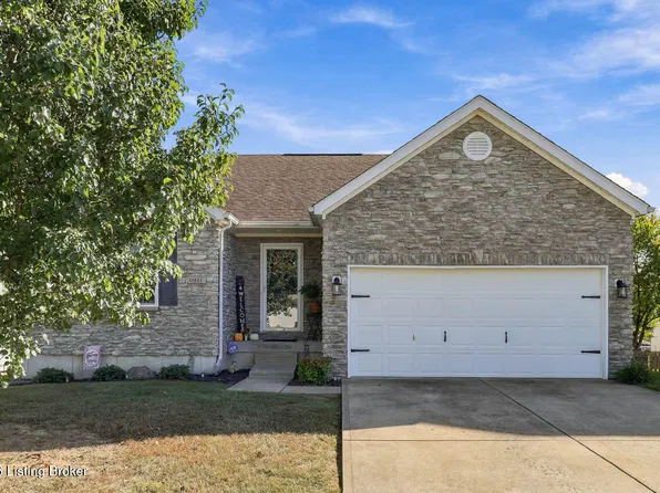 10111 Hornbeam Blvd, Louisville, KY 40228