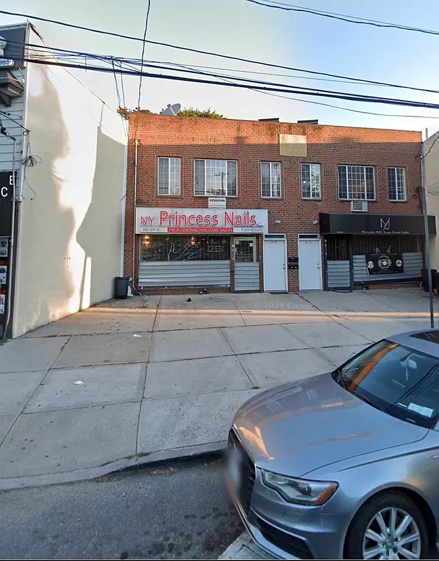 222-17 North Conduit Avenue — Photo 2
