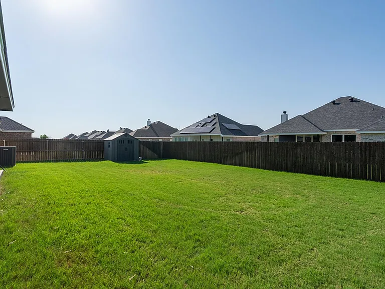 358 Blue Lake Dr — Photo 33