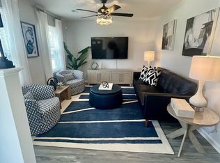 3 Jennifer Ln, Hampton, VA 23669