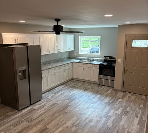 4th image of 1354 Scott St #1
