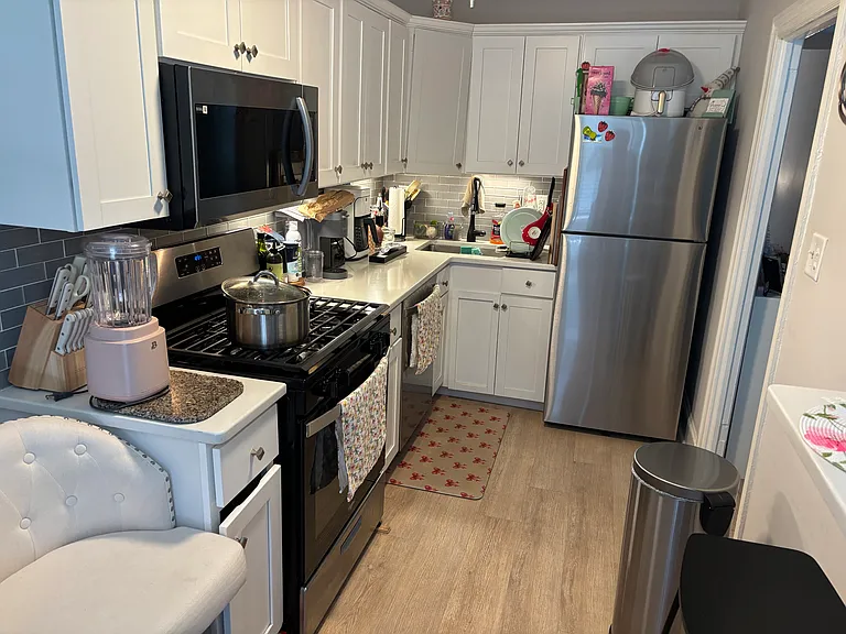 3870 Terrace St — Photo 1