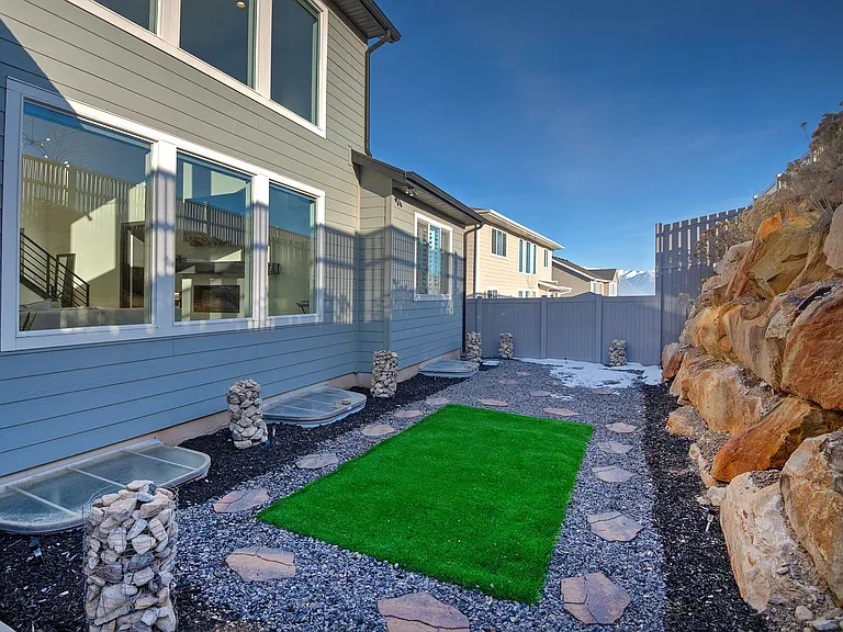 423 W Red Wolf Dr — Photo 41