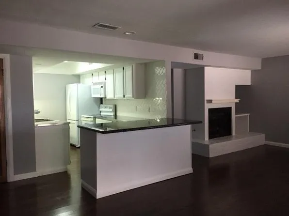 600 NW 4th St APT 313, Oklahoma City, OK 73102
