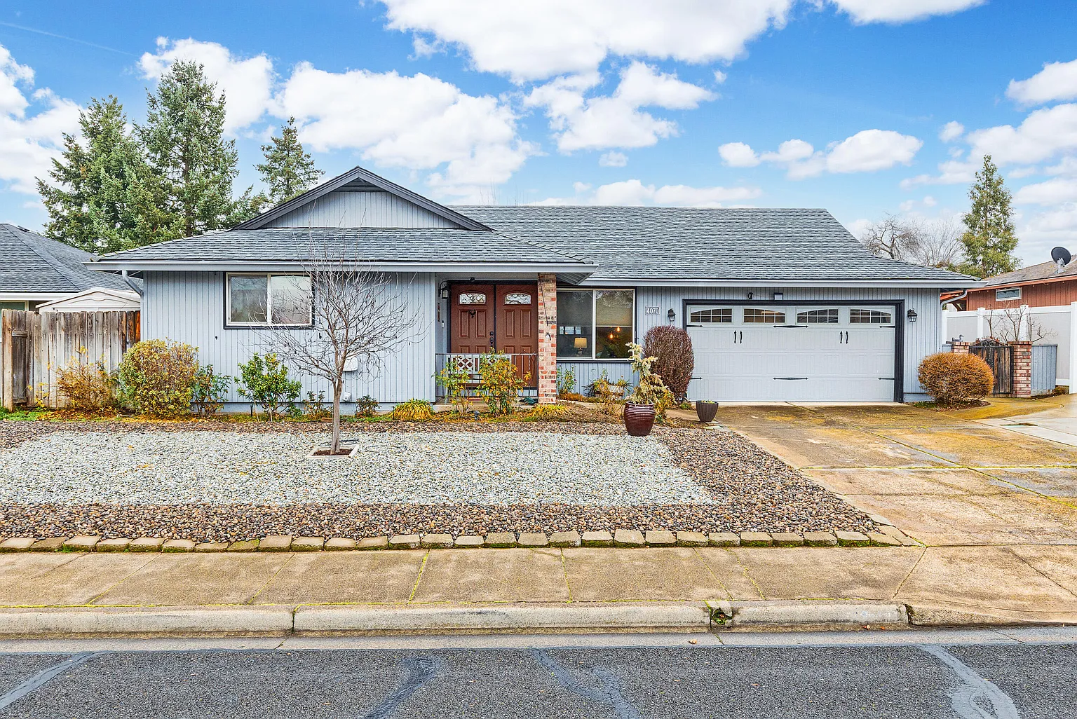4070 Rock Way photo 1