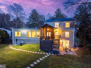 10930 Howland Dr, Reston, VA 20191